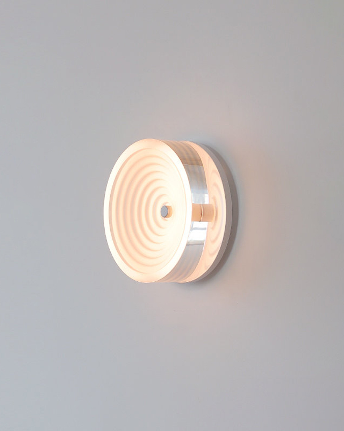Halo Ripple Wall Sconce