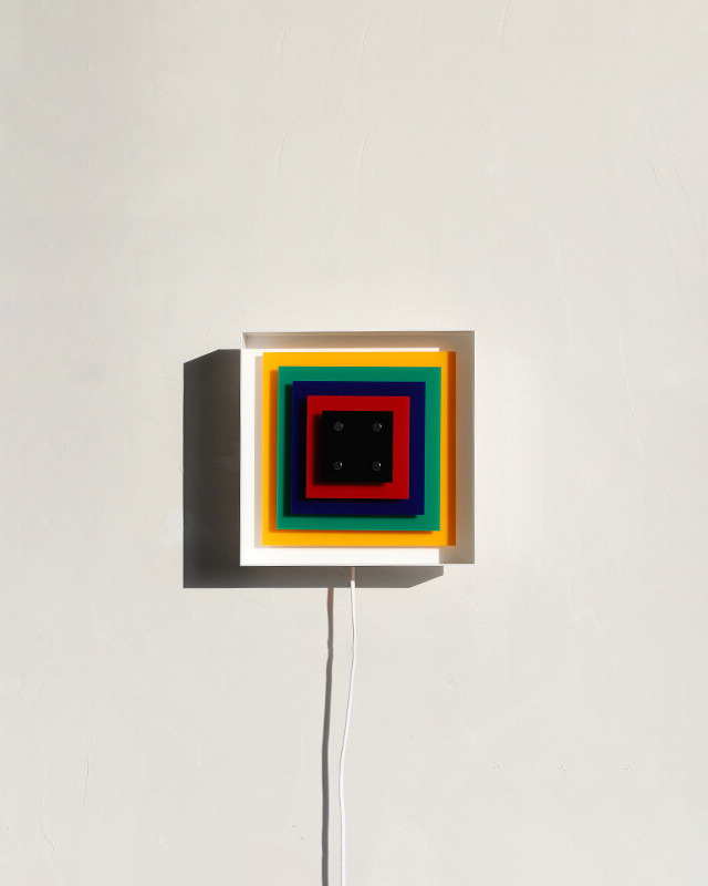 Memphis Frame Wall Light