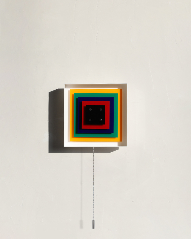 Memphis Frame Wall Light