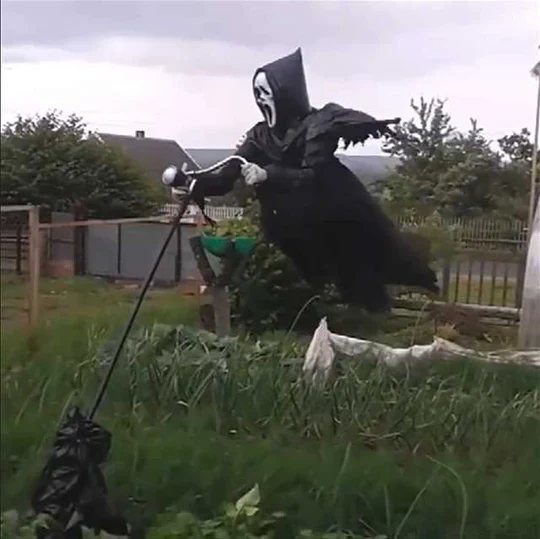 Halloween Courtyard Decoration Scream Scarecrow