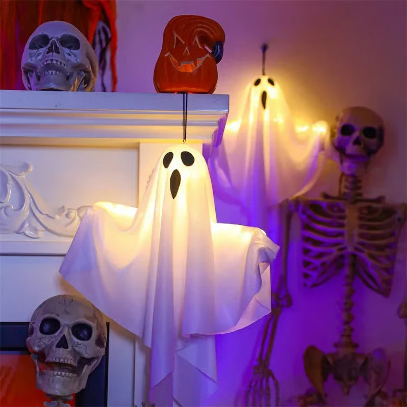 👻👻Halloween Glowing Ghost Chandelier