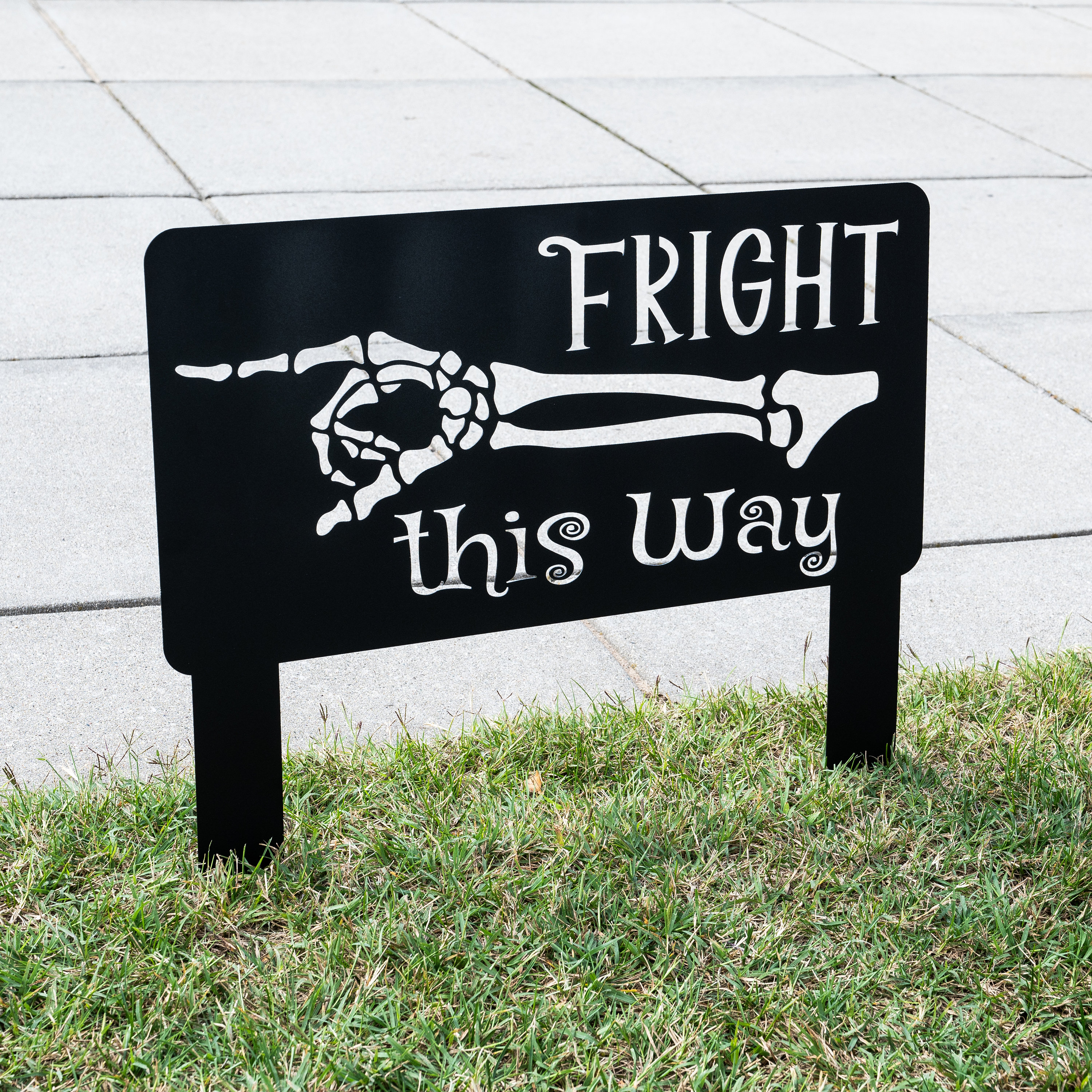 Halloween Fright this Way Metal Yard Sign