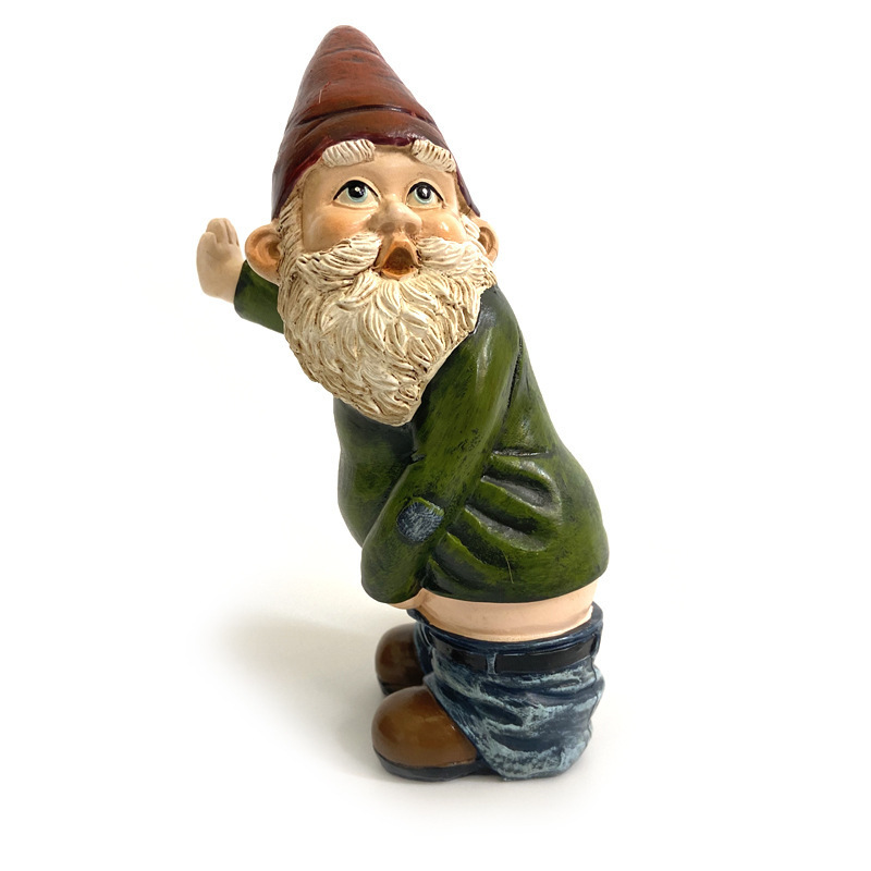 Funny peeing gnome Gnome Garden Statue