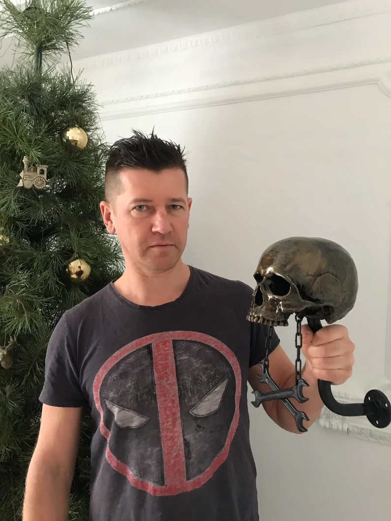 Motorcycle Helmet Skull Holder🎁The most special gift for riders