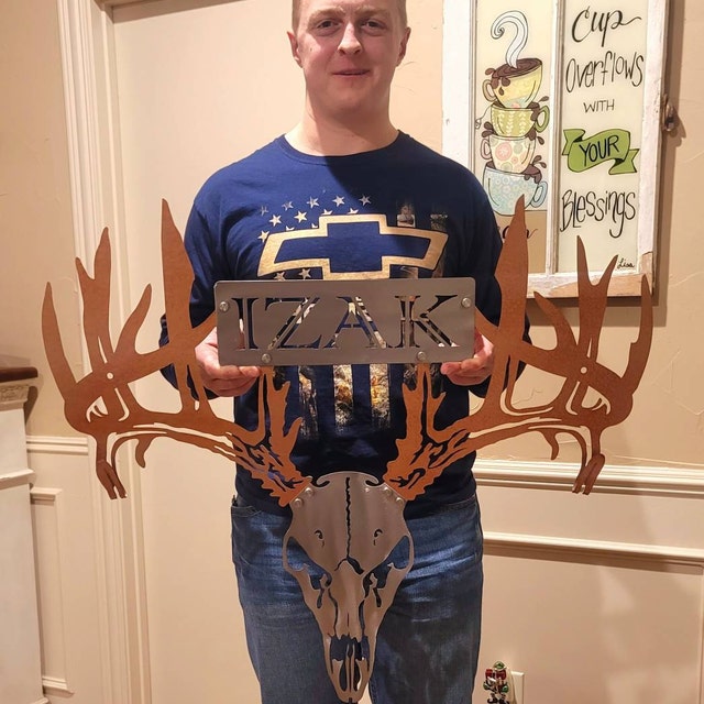 🎁Personalized Metal Deer Skull Bow Rack-Father's Day Gift
