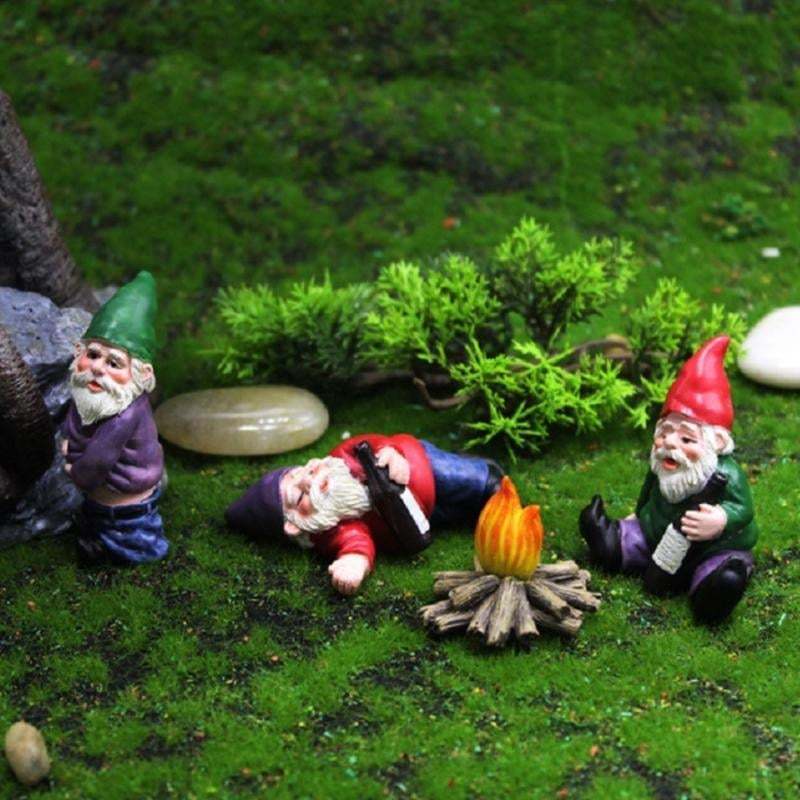 Garden Drunk Dwarfs Sculpture Decoration