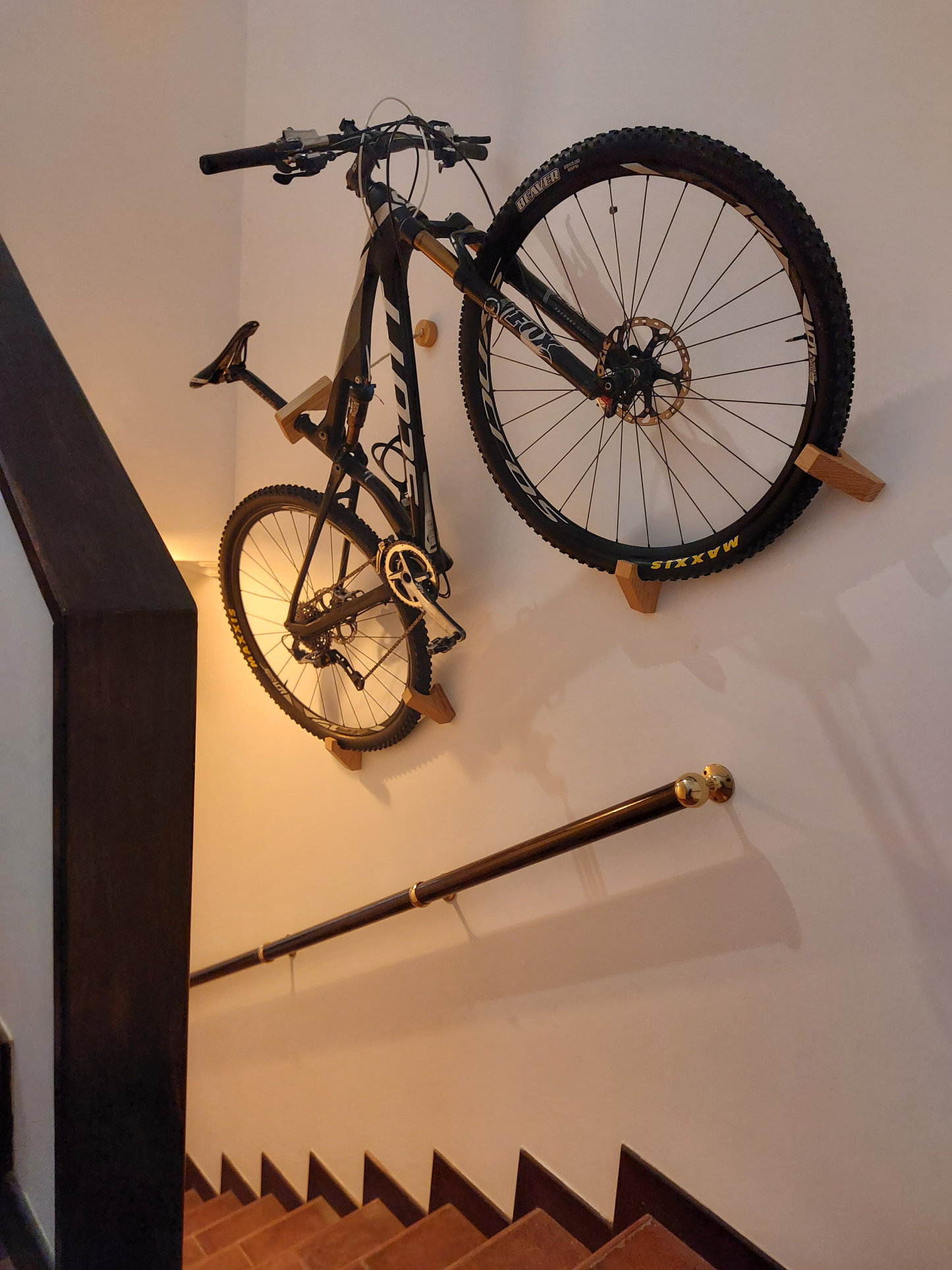 Bike wall mount