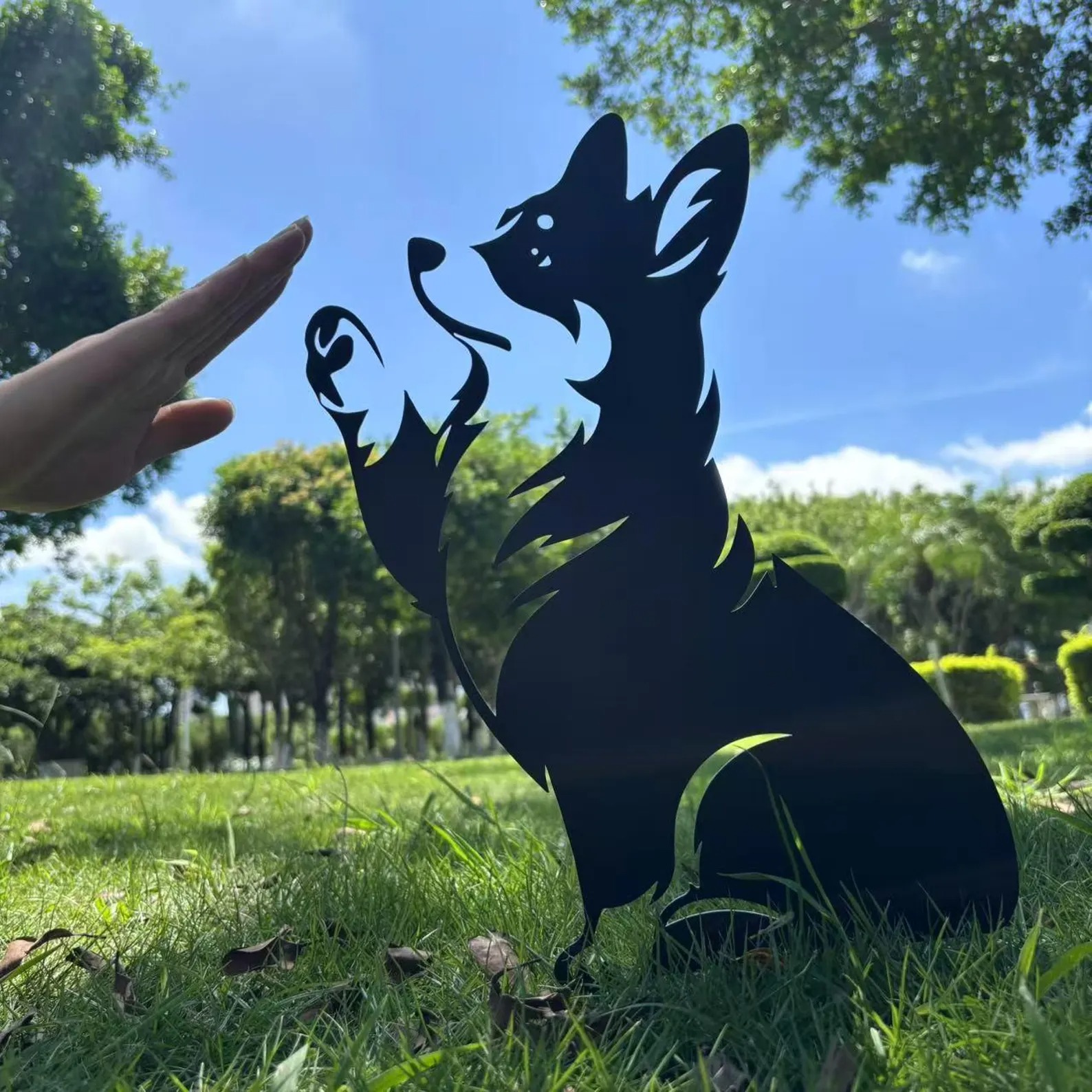 Corgi High Five, Corgi Metal Garden Stake