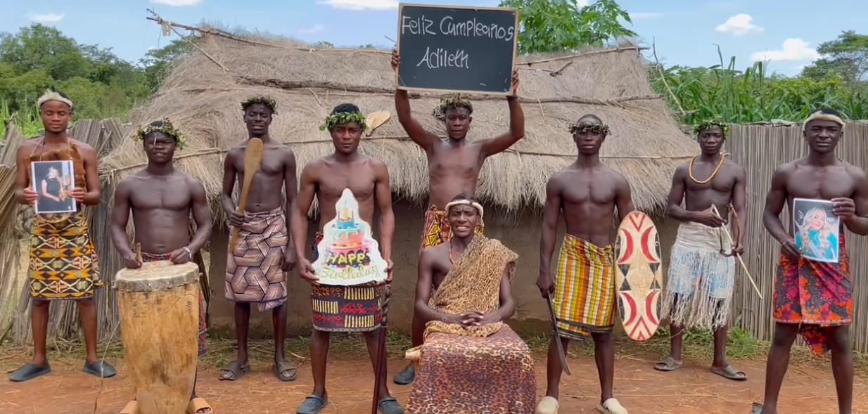 Feliz cumpleaños Adileth-Saludo cumpleaños africanos -Comprar saludos de africanos