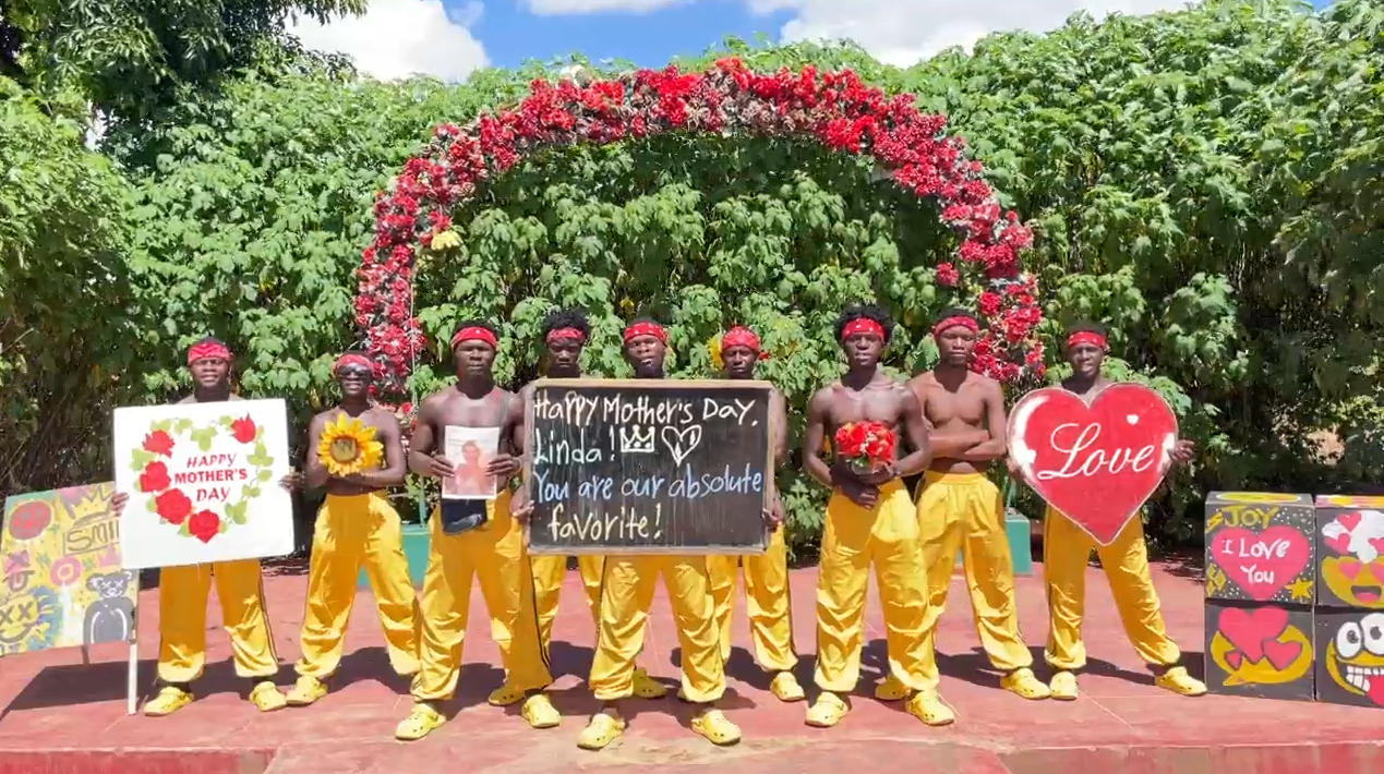 Special Mother's Day gift Greetings Video From Africa - Best Selling African Greeting