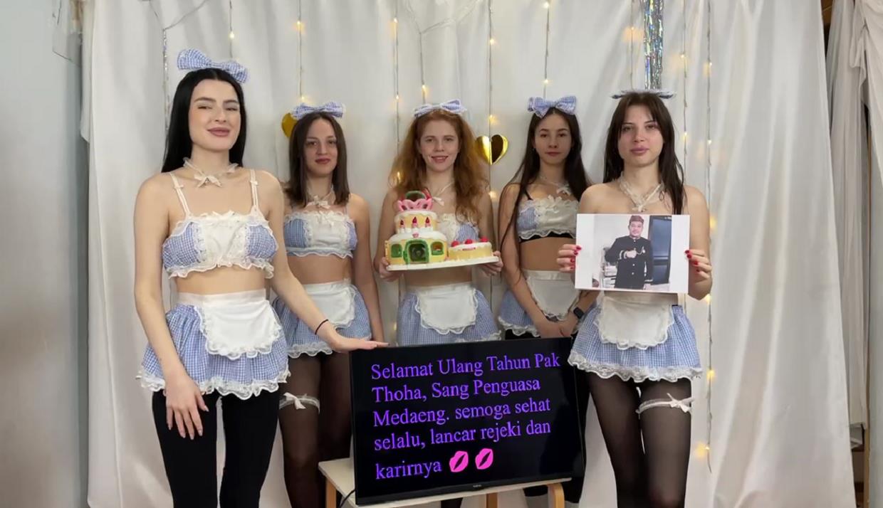 Ukrainian girls Team（Russian and Ukraine languages are not supported）-Wish From Africa-birthday wishes from africa-blessings from africa-greetings from africa