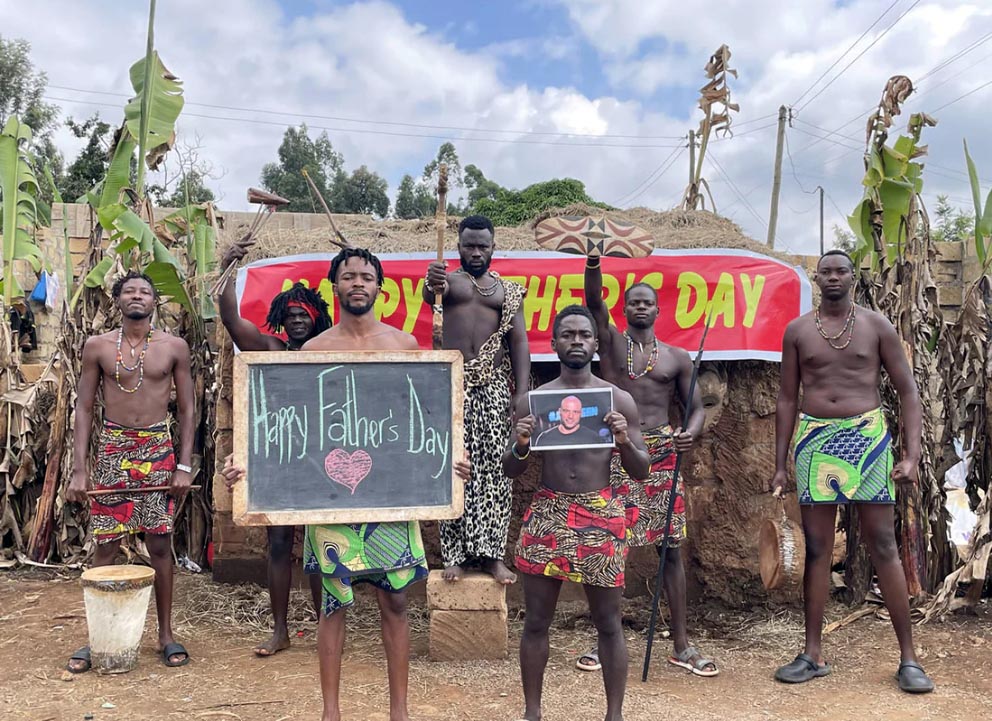 greeting from Africa-Wishes from Africa-African wishes-birthday wishes from Africa video-African man Hunters 