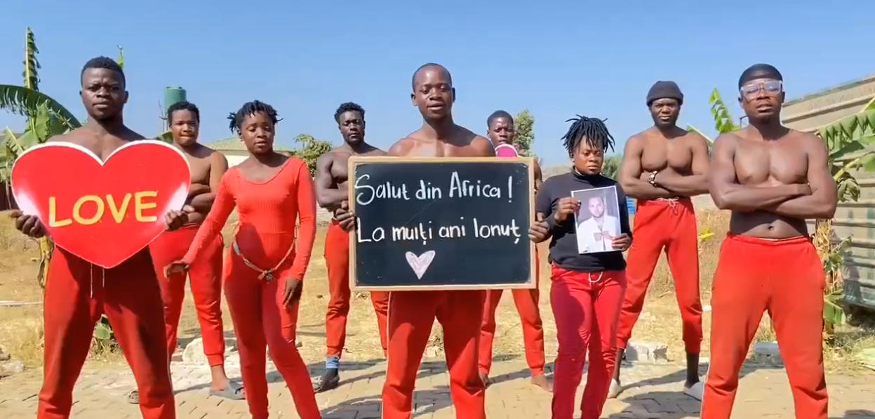 Salut din africa-salutari din africa-Cadou mesaj video-Mesaje video personalizate direct din Africa