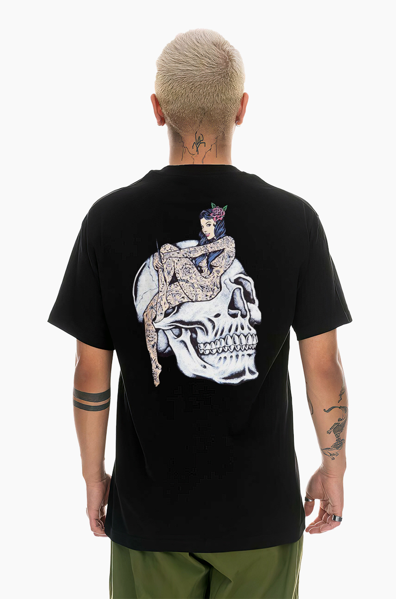 Skull & Tattooed Girl T-shirt