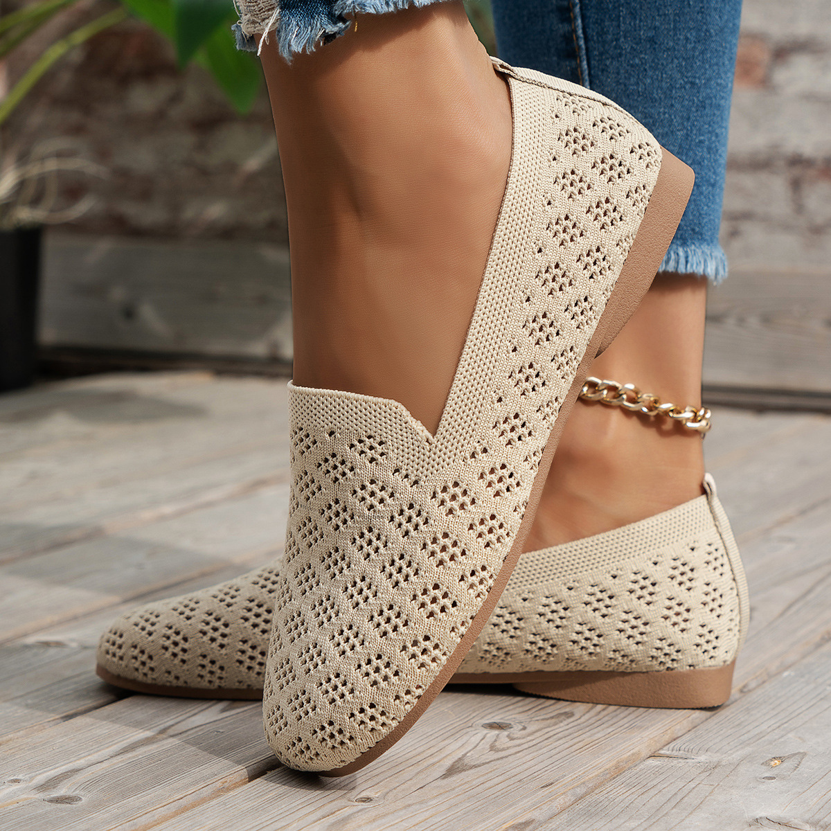 Women's Knitted Hollow Flat Shoes