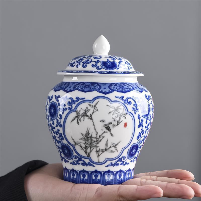 Blue And White Porcelain Ceramic Storage Jar
