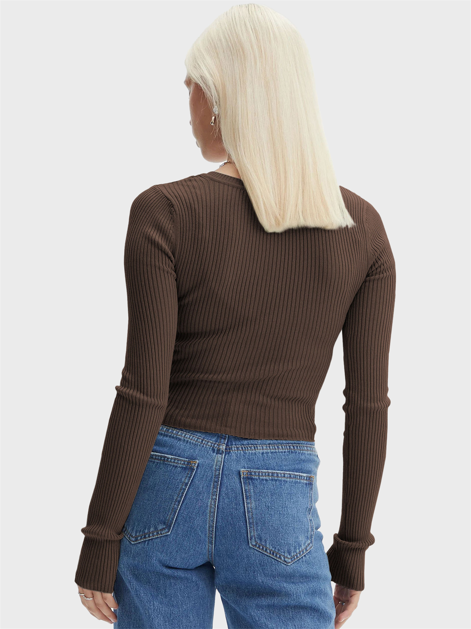Essential V-Neck Ribbed Cropped Top