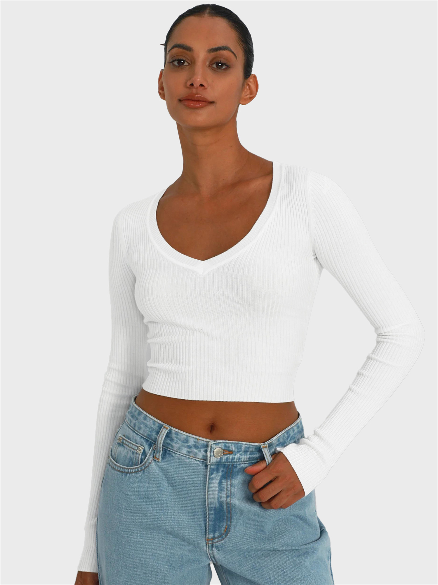 Essential V-Neck Ribbed Cropped Top