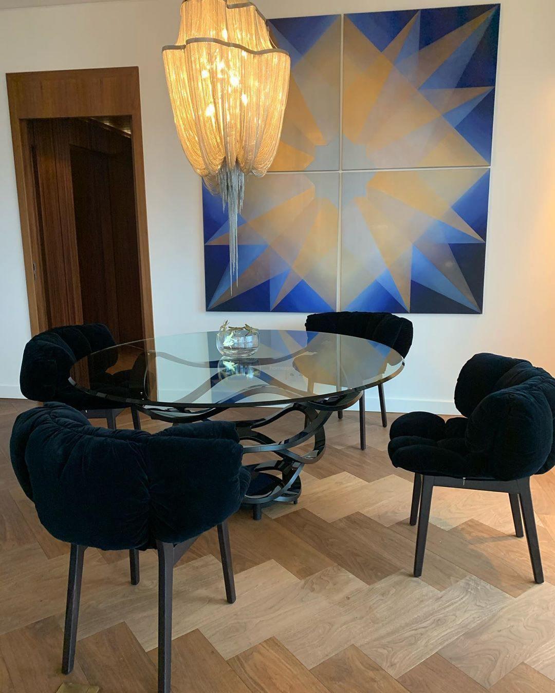 Shimmering Chandelier with Chains-Sylvia Space