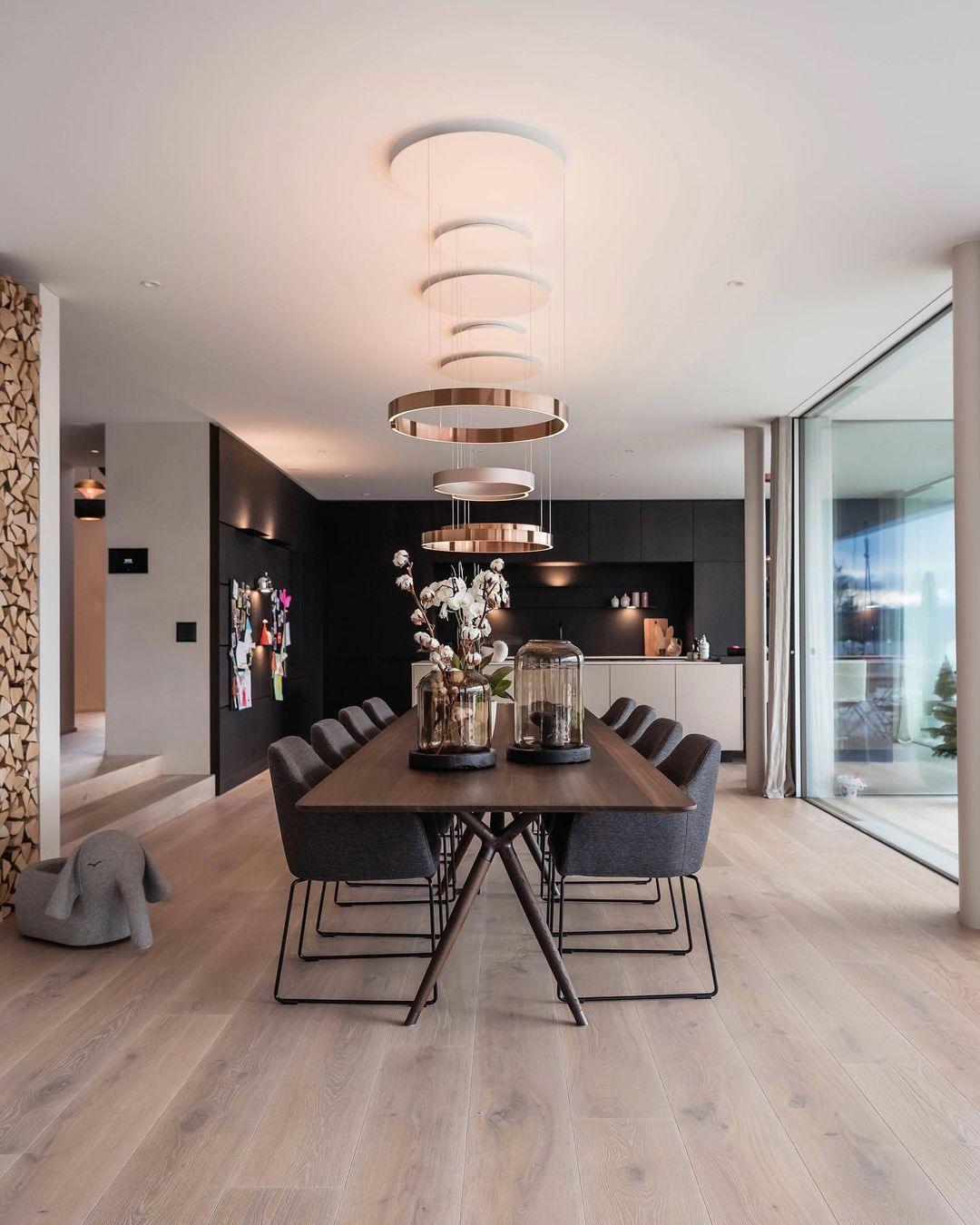 Circular Style Chandelier-Sylvia Space
