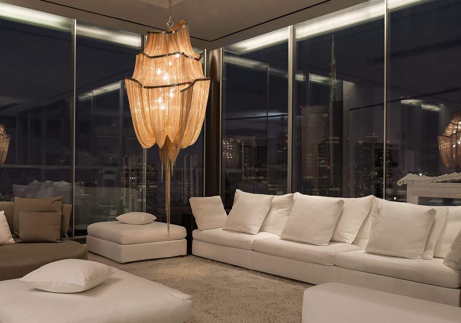 Shimmering Chandelier with Chains-Sylvia Space