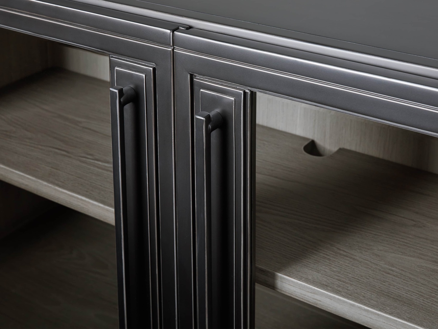 Factory Media Console in Usine Black