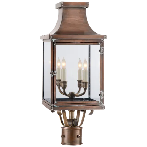 Bedforde Post Lantern-Sylvia Space