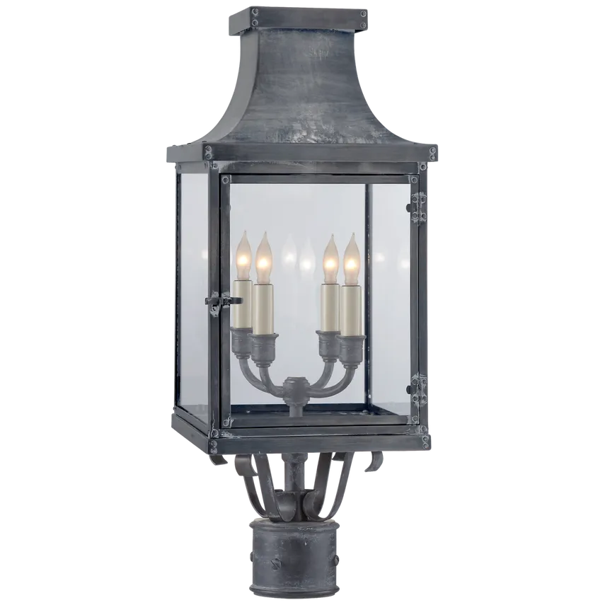 Bedforde Post Lantern-Sylvia Space