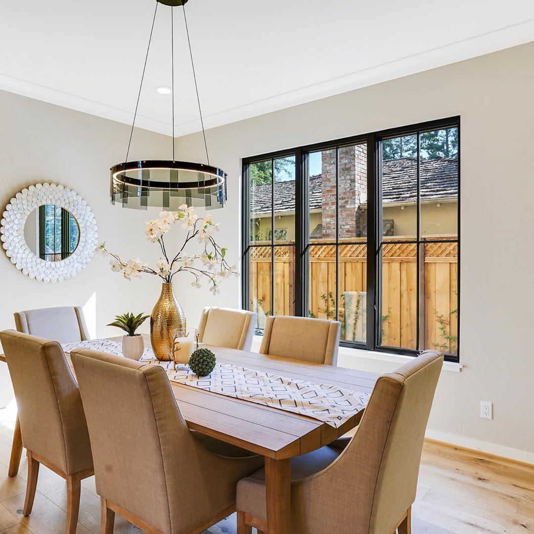 Stratos Chandelier-Sylvia Space