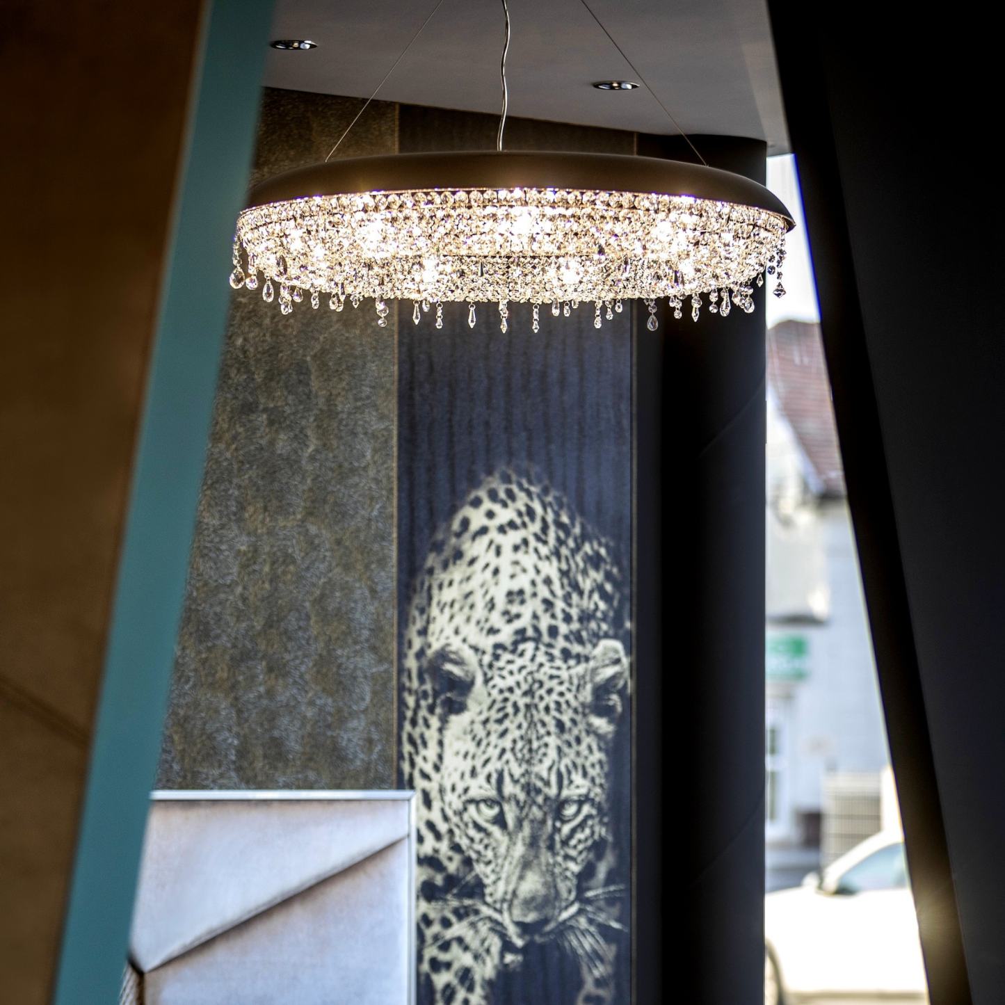 Black Glory Modern Glass Chandelier - Luchiante.-Sylvia Space