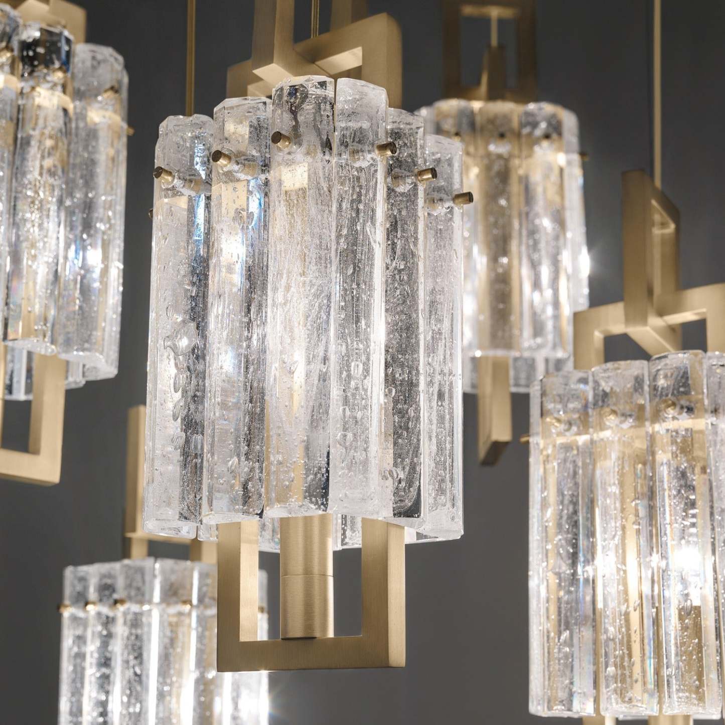 Crek S5 Modern Glass Chandelier - Masiero-Sylvia Space