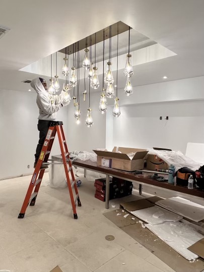 Raindrop Glass Linear Chandelier 72"