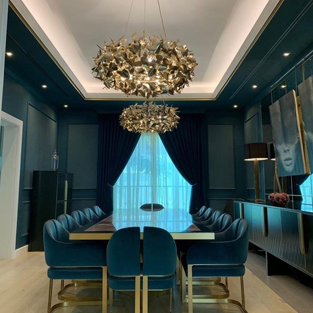 McQueen Round 18 Light Crystal Modern Chandelier - Luxxu-Sylvia Space