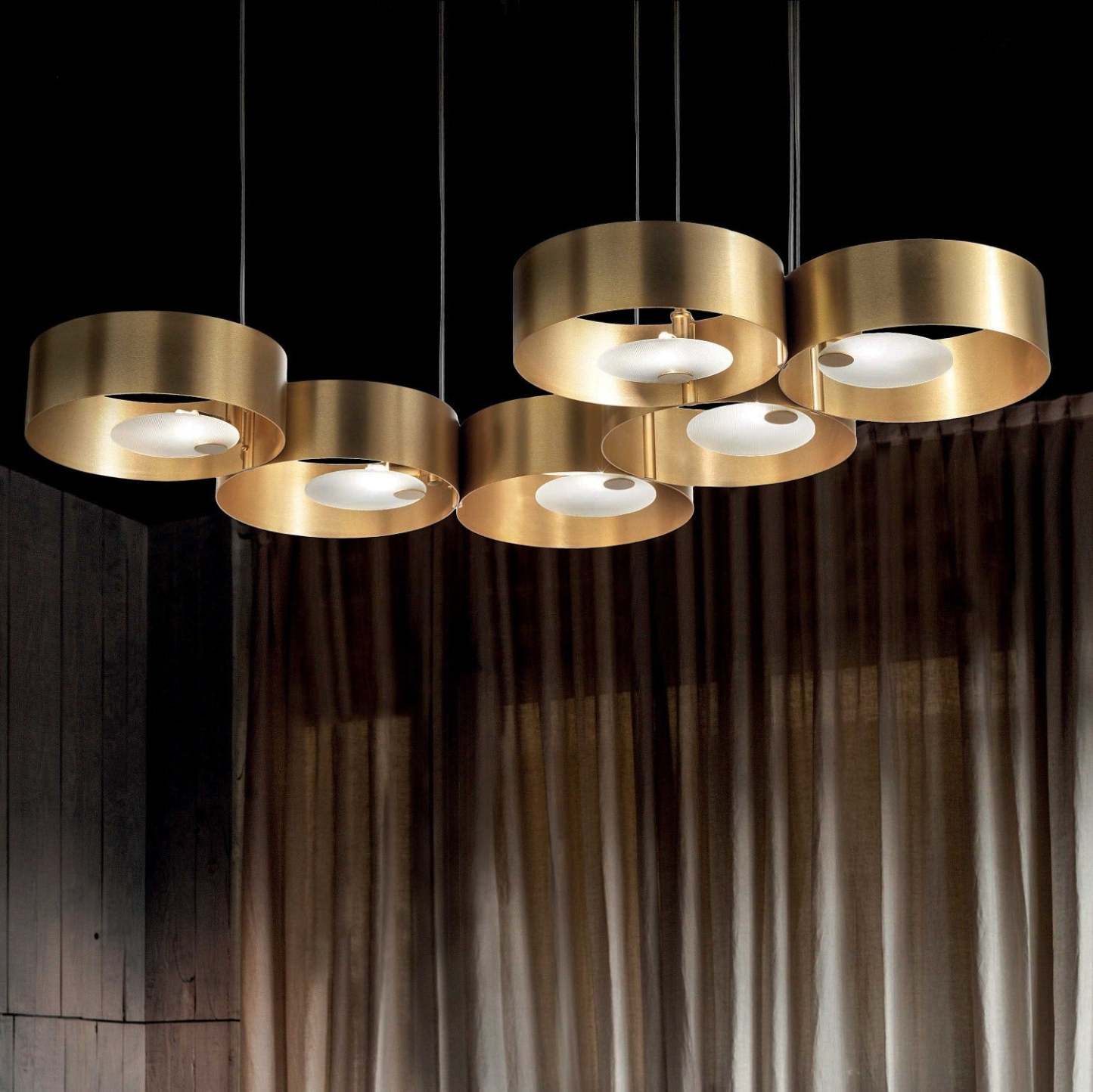 Sound OR6 | 6-Light Modern Chandelier - Masiero-Sylvia Space