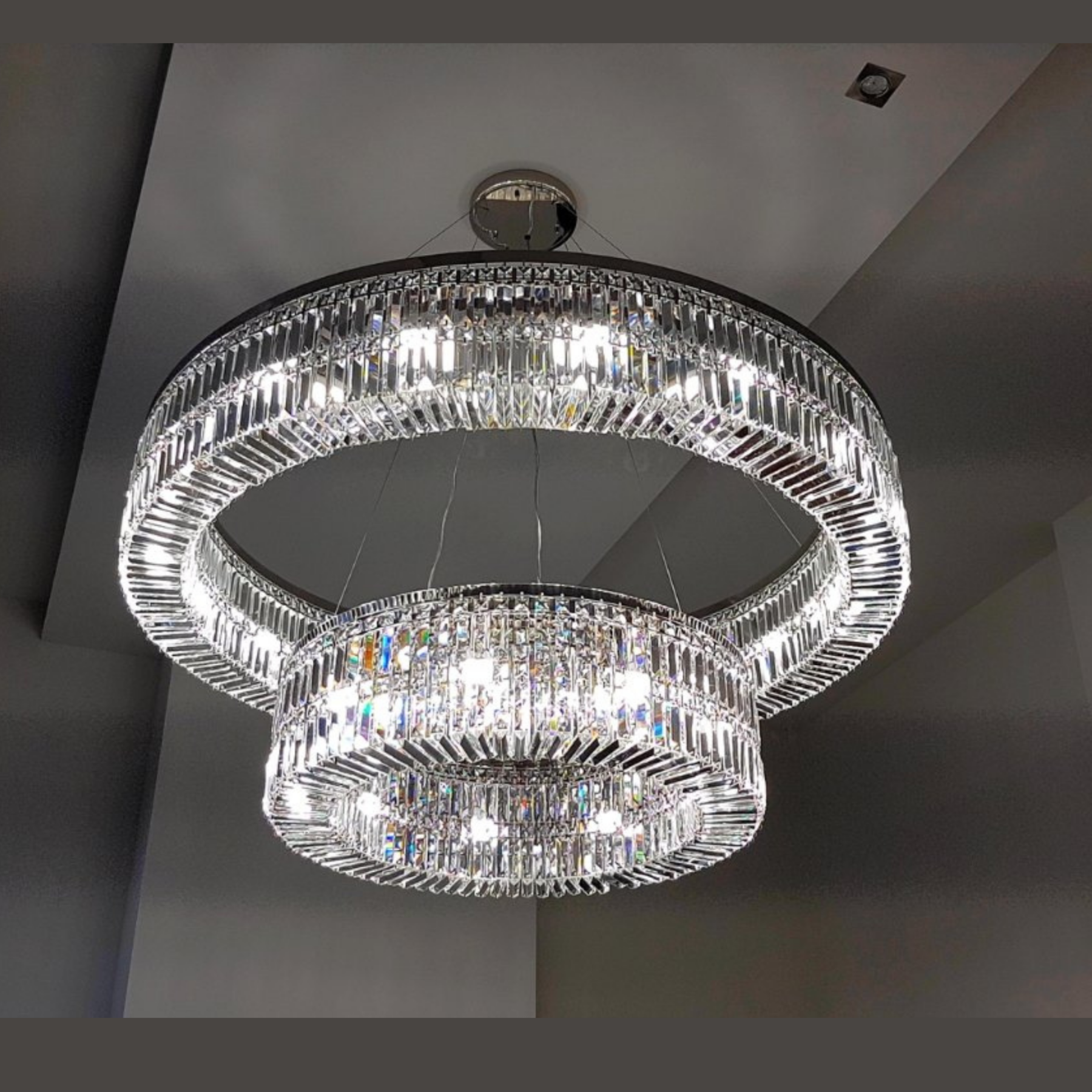 Victory Round Modern Glass Chandelier - Luchiante.-Sylvia Space