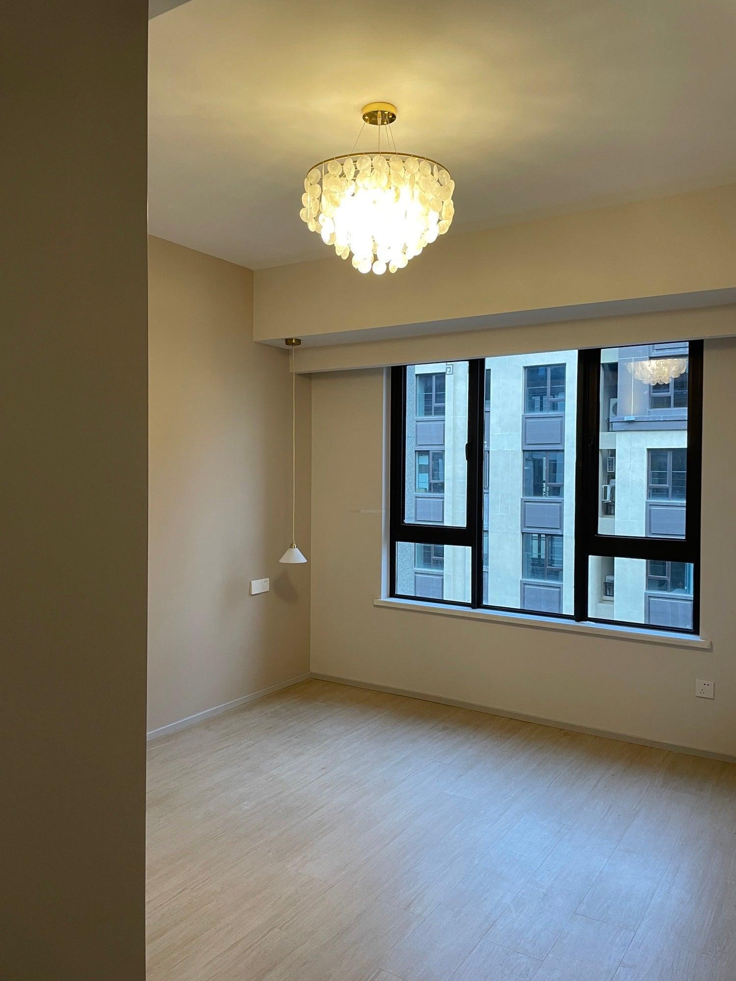 Shell Wind Chime Chandelier ∅ 19.7″-Sylvia Space