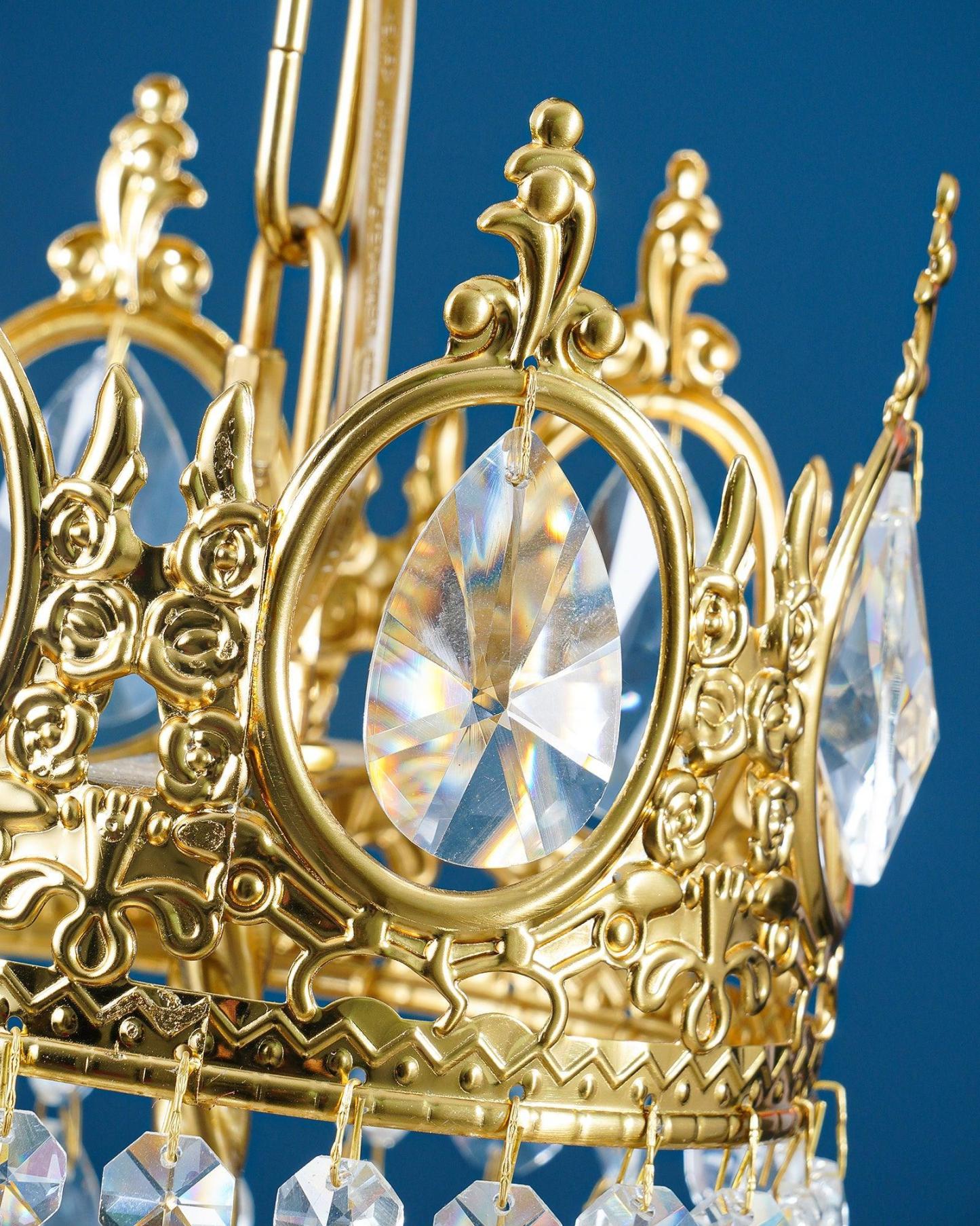 Vintage Crystal Chandelier-Sylvia Space