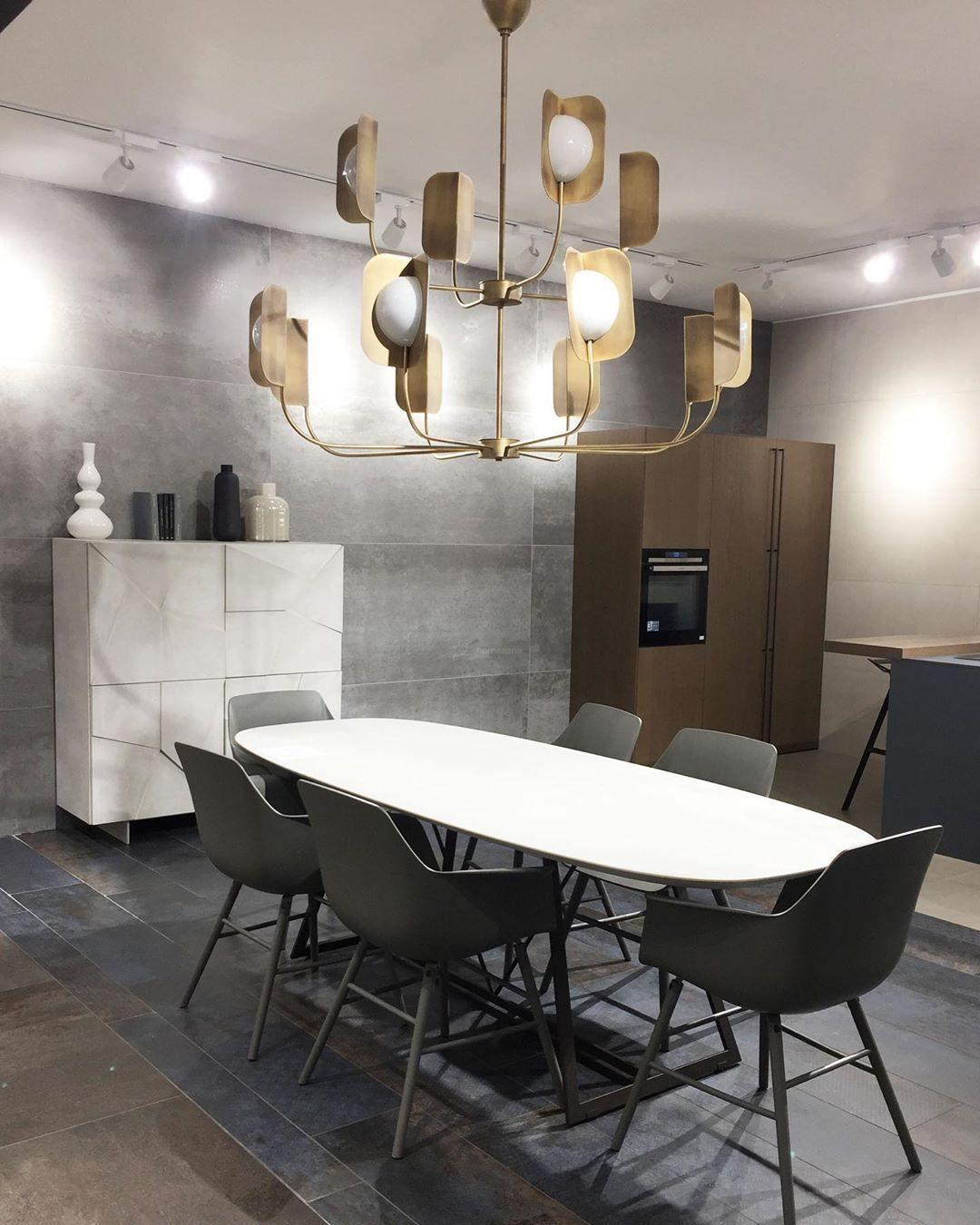 LEAF Chandelier with 4/12/24 heads-Sylvia Space