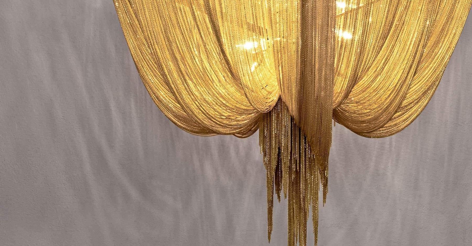 Shimmering Chandelier with Chains-Sylvia Space