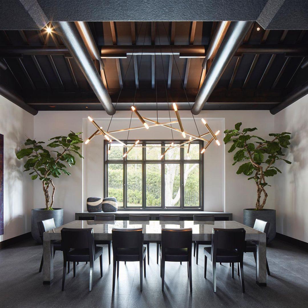 Le Diamant Chandelier with 20 heads-Sylvia Space