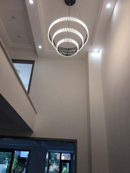 Hanging LED Chandelier ∅ 15.7″-Sylvia Space