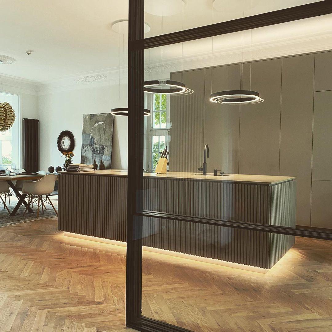 Circular Style Chandelier-Sylvia Space