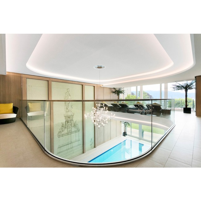 Crown Magnum Pendant