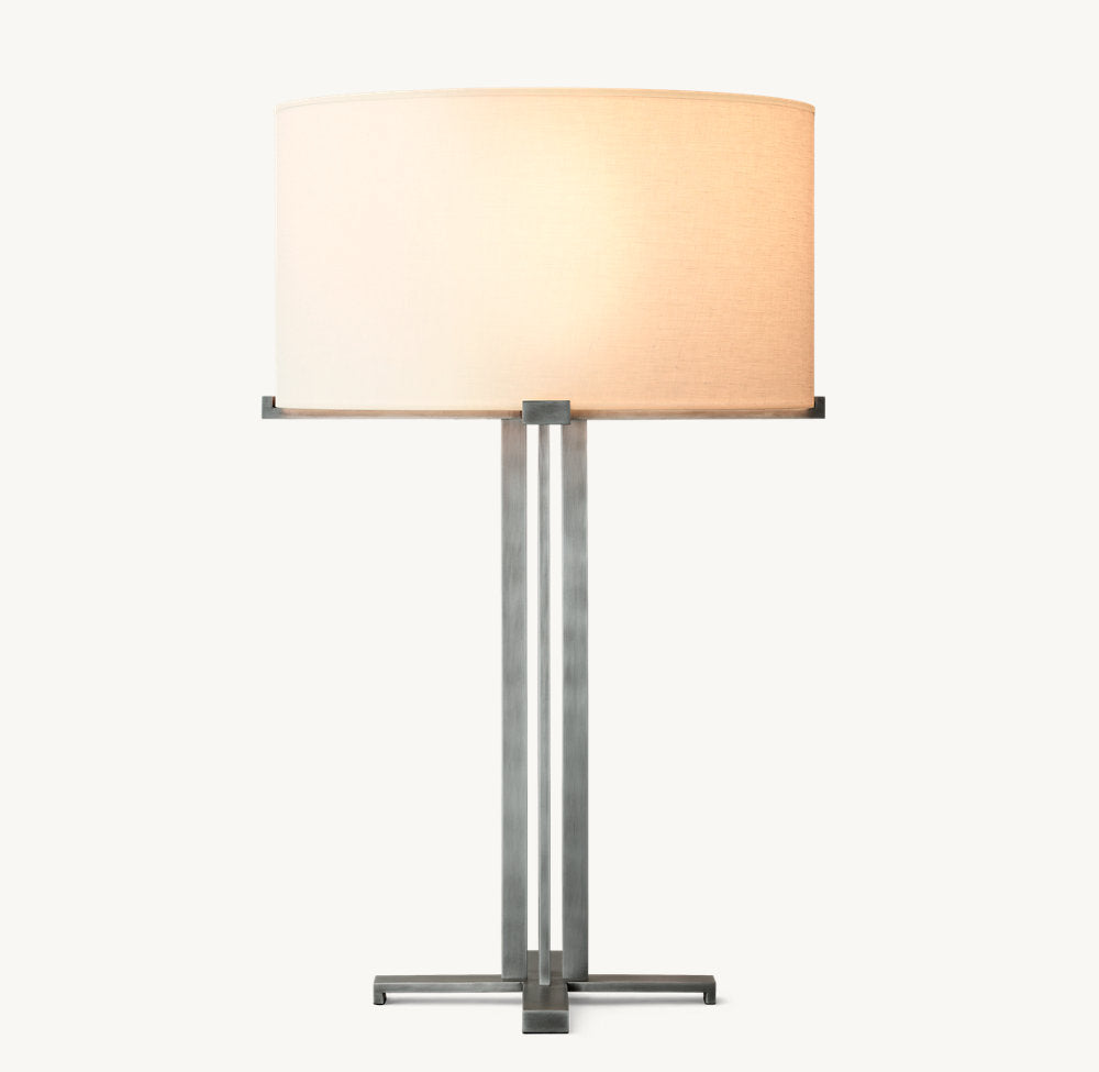 BECKMAN TABLE LAMP