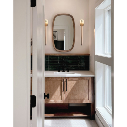 Ray Slim Wall Sconce