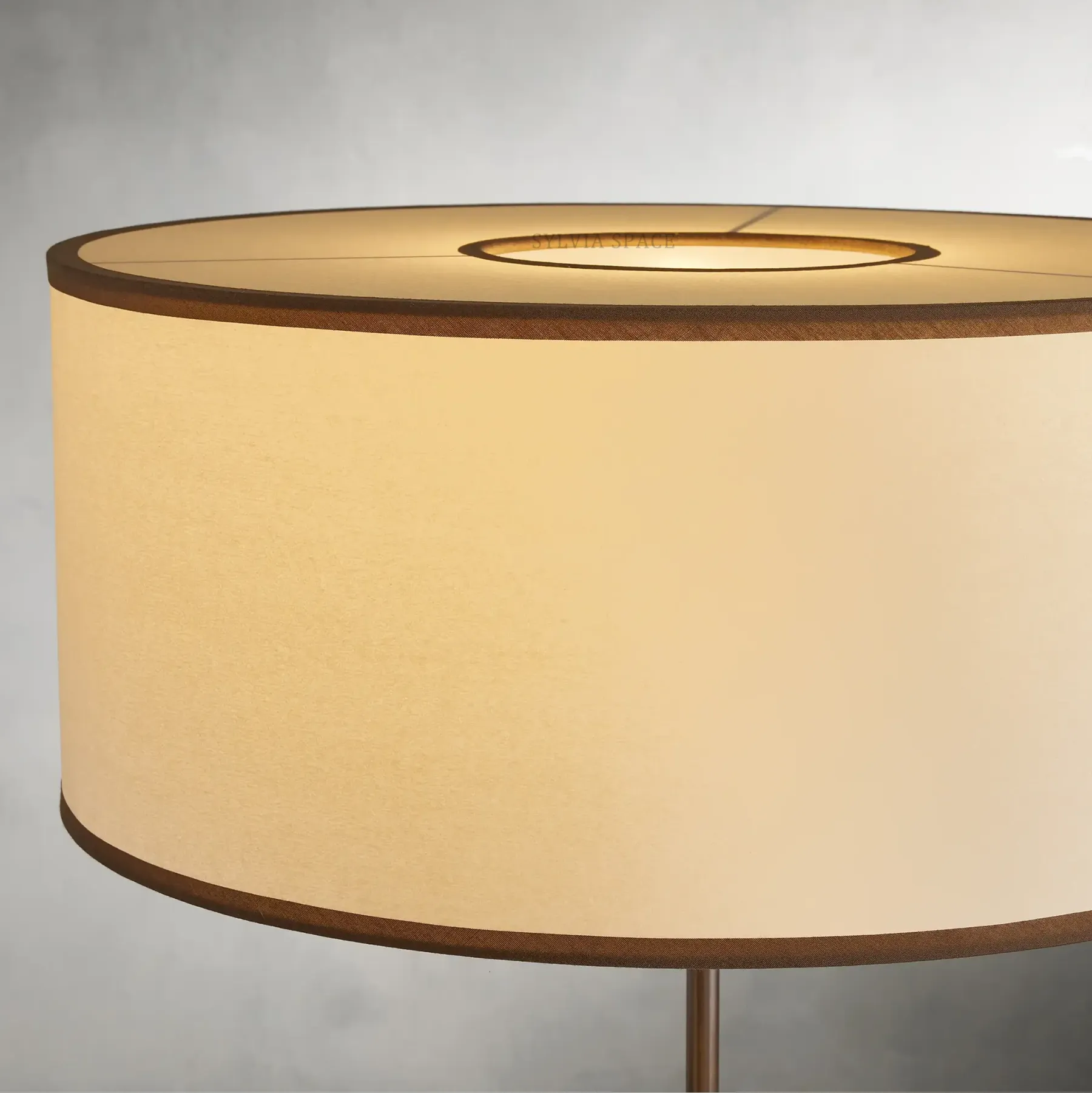 Daphne Linen Table Lamp