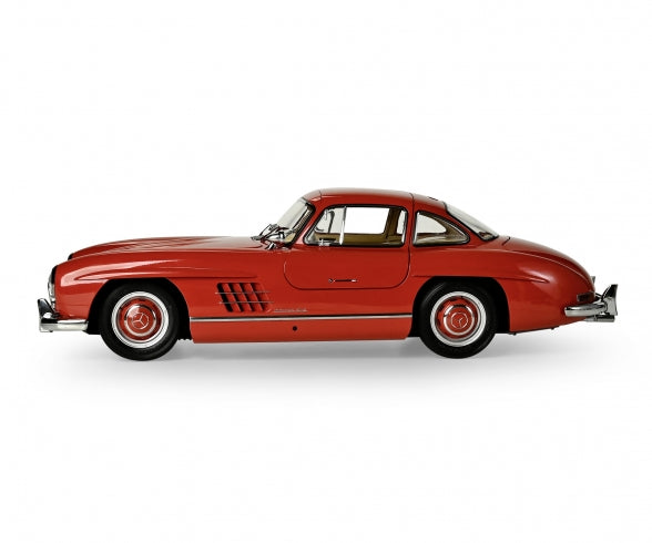 MERCEDES 300 SL 1/8 SCALE