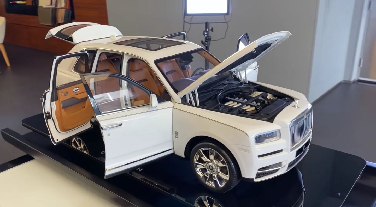 Perfect Cullinan 1:8 Scale Model