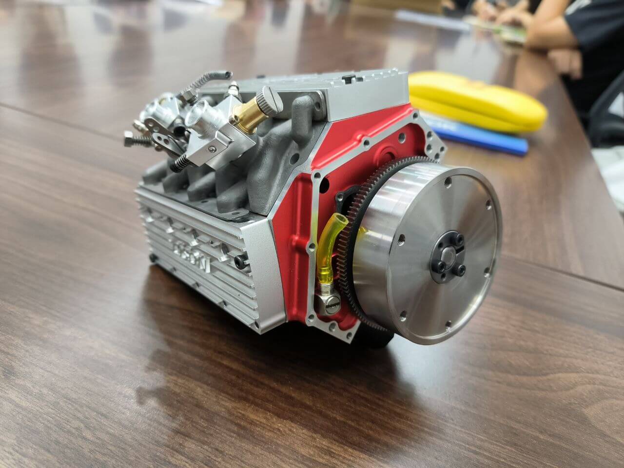 1/6 Gas Flathead V8 Engine Small Block Engine Model Kits Water-Cooled 4 Stroke 44cc