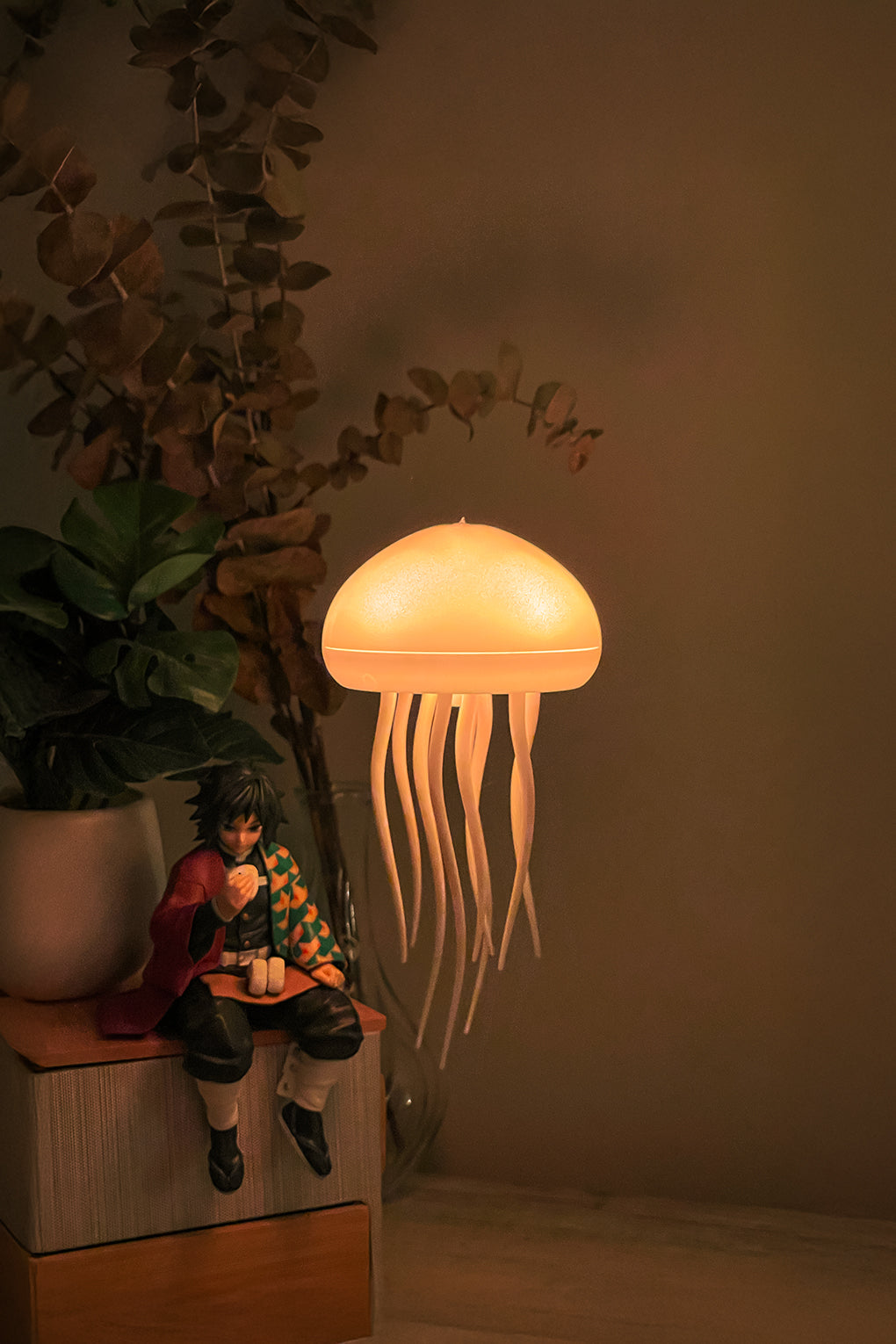 Floating Jellyfish Lamp